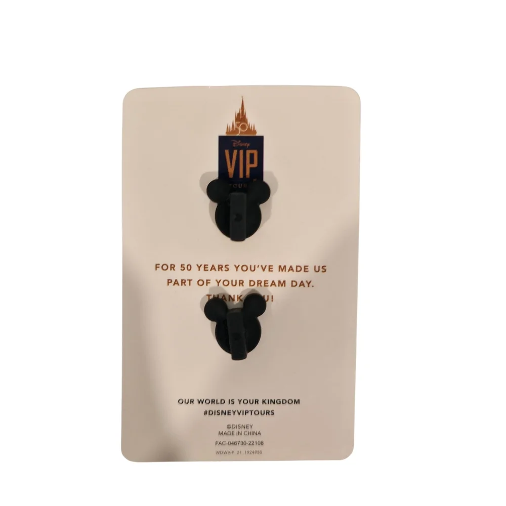 🏰 Disney VIP Tours 50th Anniversary Exclusive Plaid Pin – Limited Edition - Picture 3 of 3